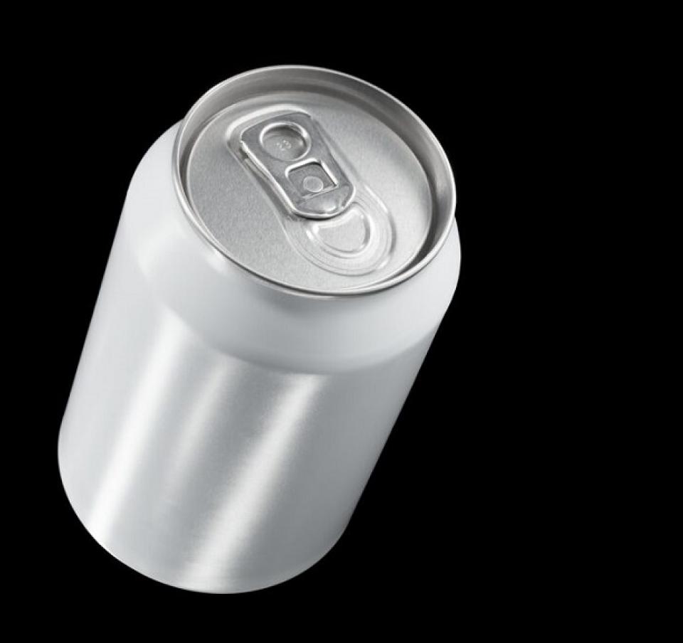 Beverage can made with Protact polymer-coated steel
